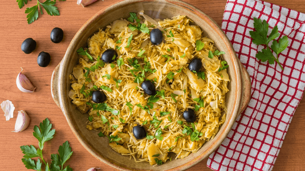 Bacalhau à Brás Cetogénico com Couve-Flor Desfiada