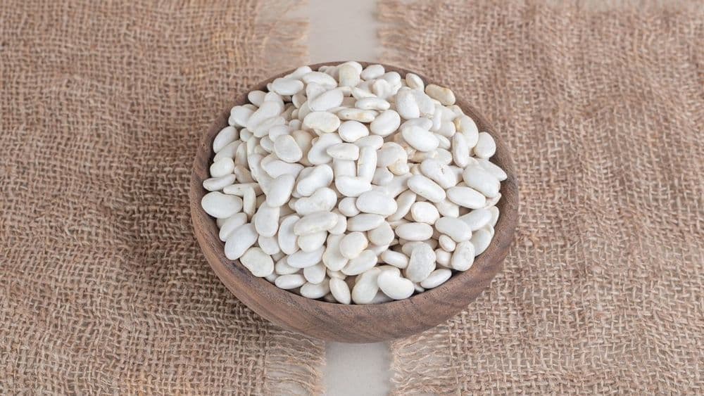 White Beans and the Flexitarian Art of the Slow-Cooked Pot